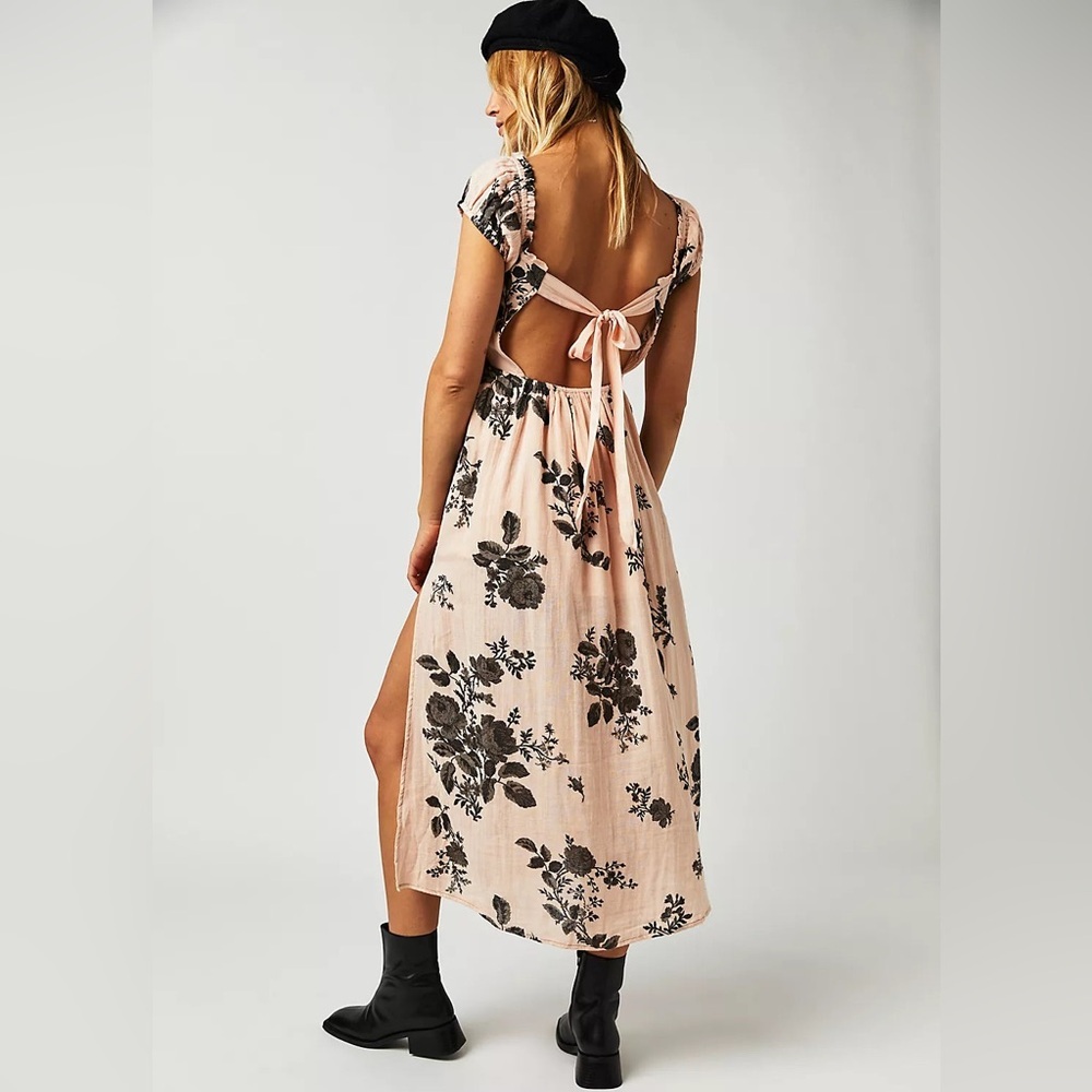 Free People ‘Forget Me Not’ Gauze Cotton Midi Dress in Peach Pink & Black, Small